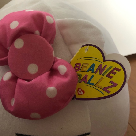 NWT Hello Kitty Beanie Ballz Plush - Picture 2 of 4